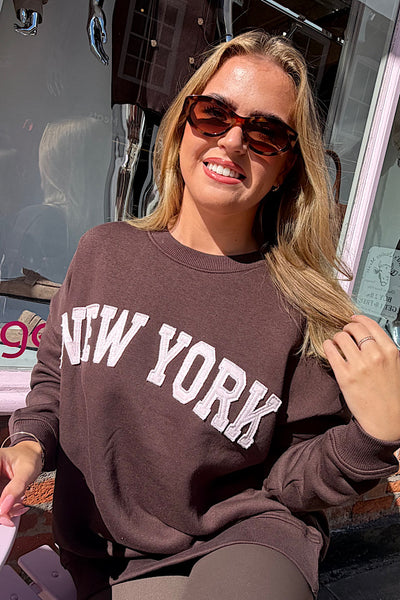 New York Brown Sweatshirt With Pastel Pink