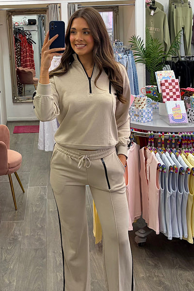 Thea 1/4 Zip Sweatshirt Lounge set In Beige