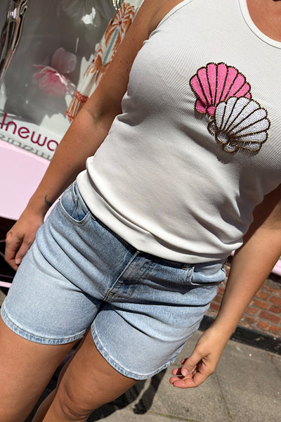 Macey Light Wash Denim Star Pocket Shorts