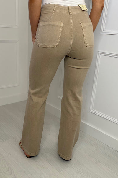 Danni Pearl Pocket Button Jeans In Beige