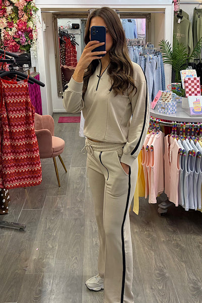 Thea 1/4 Zip Sweatshirt Lounge set In Beige