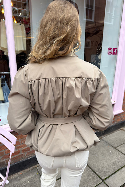 Tench Coat With Tie Wasit Belt In Beige