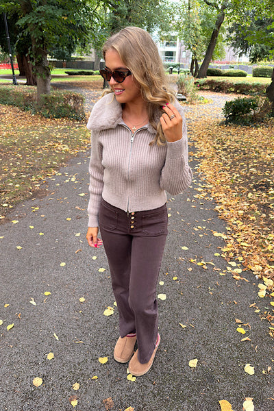 Kelly Ribbed Zip Up Cardigan With Fur Collar In Taupe