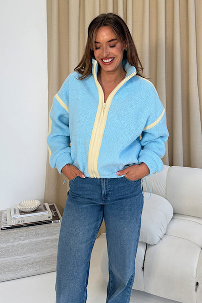 Lulu Contrast Zip Fleece In Blue