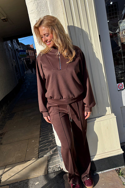Amy 1/4 Zip Co-ord In Chocolate Brown