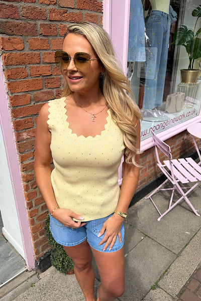Lucy Diamante Knitted Vest In Lemon