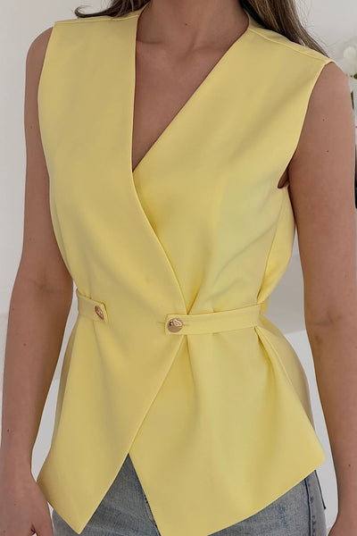 Luni Belted Waistcoat In Lemon