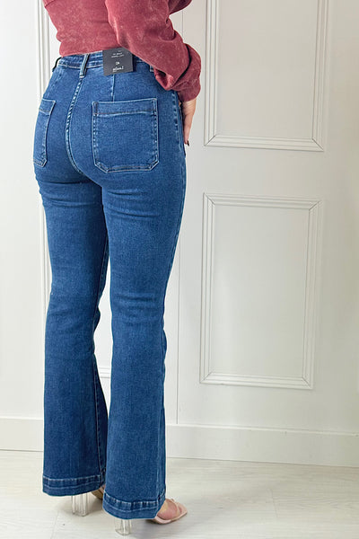 Maddie Stretch Patch Pocket Wide Leg Jeans In Dark Blue Wash Denim
