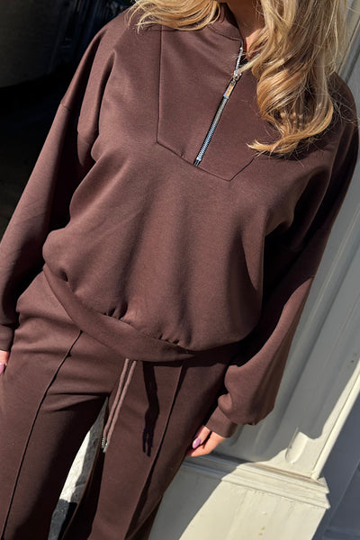 Amy 1/4 Zip Co-ord In Chocolate Brown